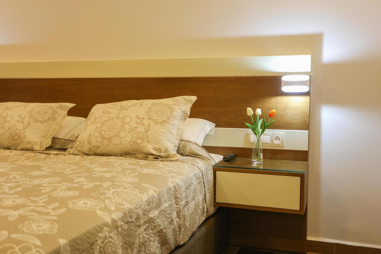 Hotel Makarim